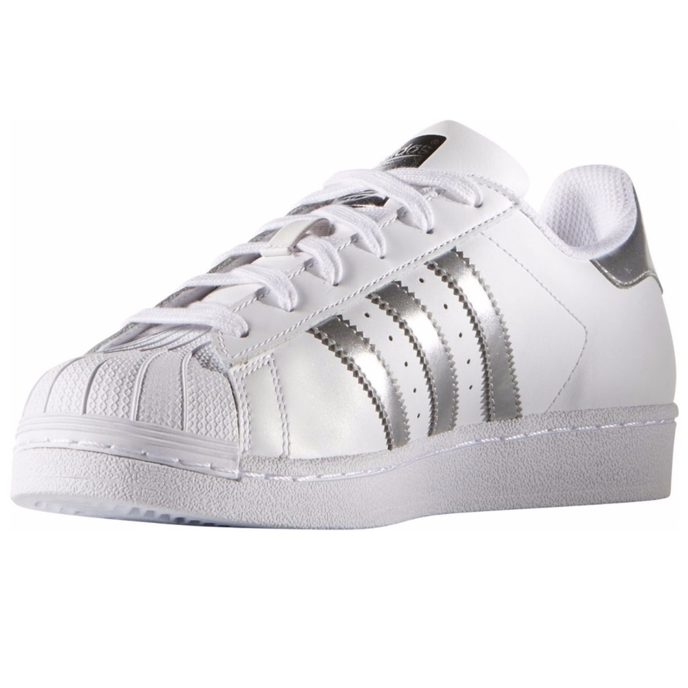 ADIDAS Superstar Womens NWT!